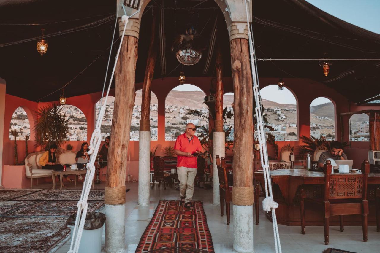 Nomads Hotel Petra วาดี มูซา ภายนอก รูปภาพ